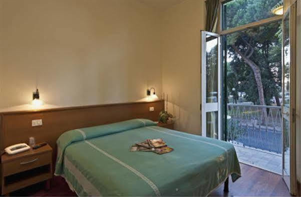 Firenze Hotel 2*